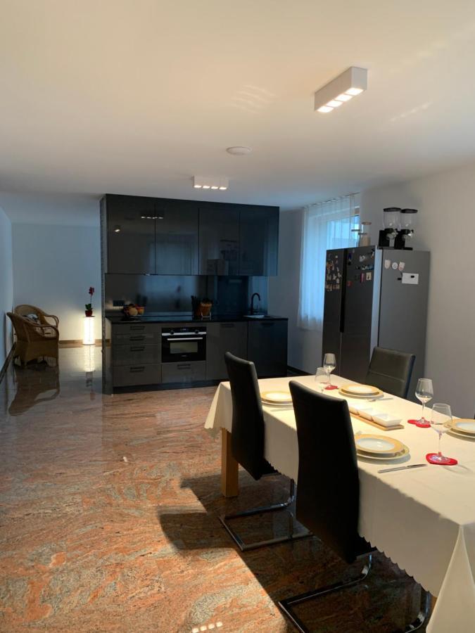 Mosaikhaus Smart Home Würselen Eksteriør bilde