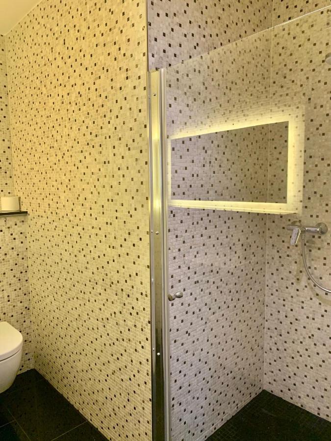 Mosaikhaus Smart Home Würselen Eksteriør bilde
