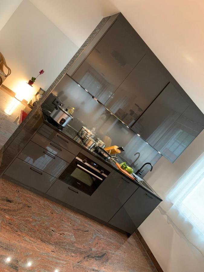 Mosaikhaus Smart Home Würselen Eksteriør bilde
