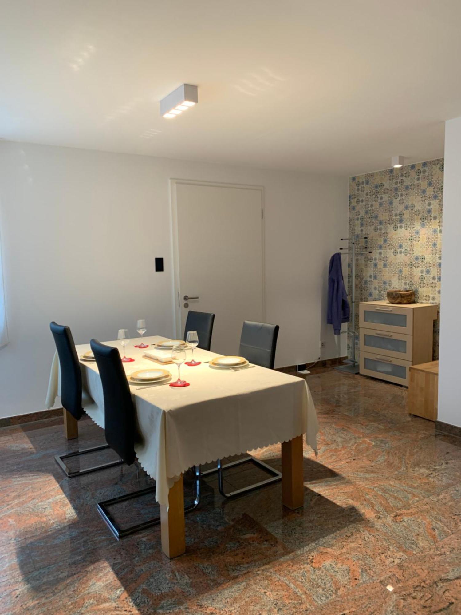 Mosaikhaus Smart Home Würselen Eksteriør bilde